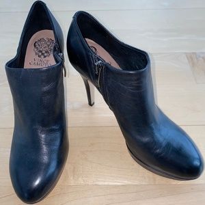 vince camuto shoe/ankle boot